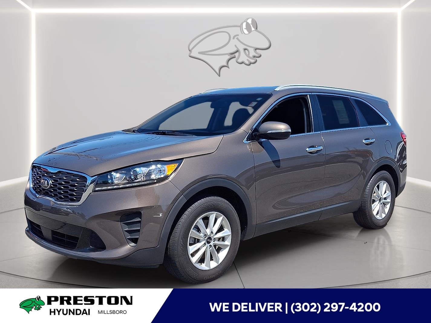 2020 Kia Sorento LX in Dragon Brown — front three-quarter view