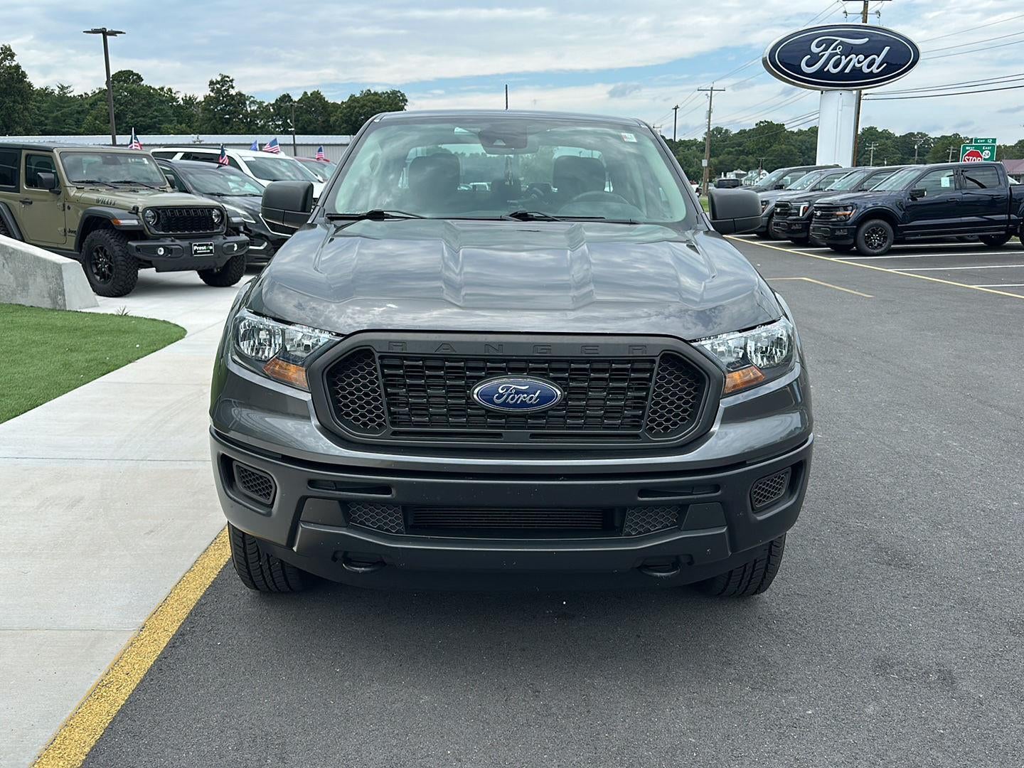 2020 Ford Ranger — side profile view