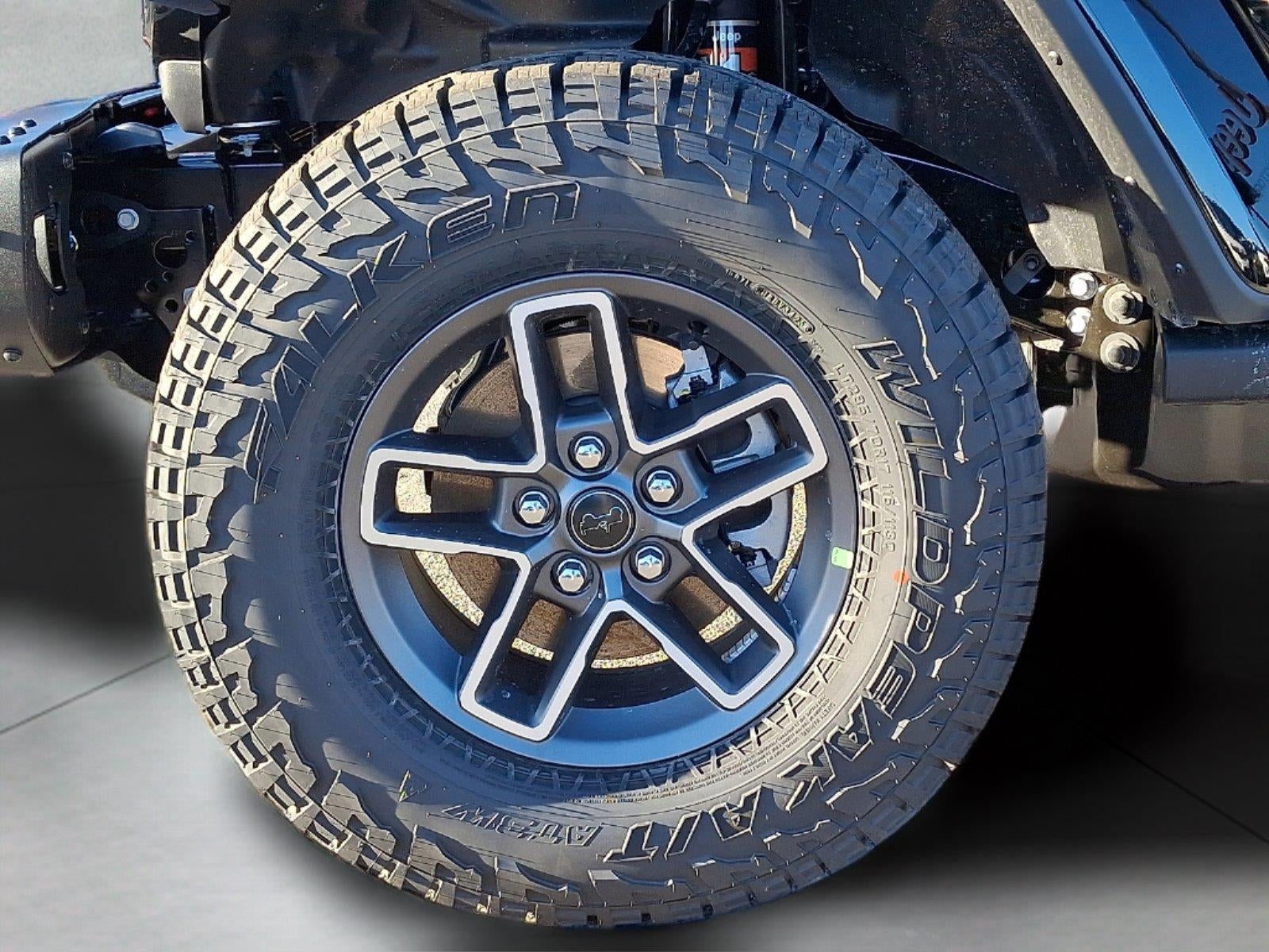 2026 Jeep Gladiator — detail view