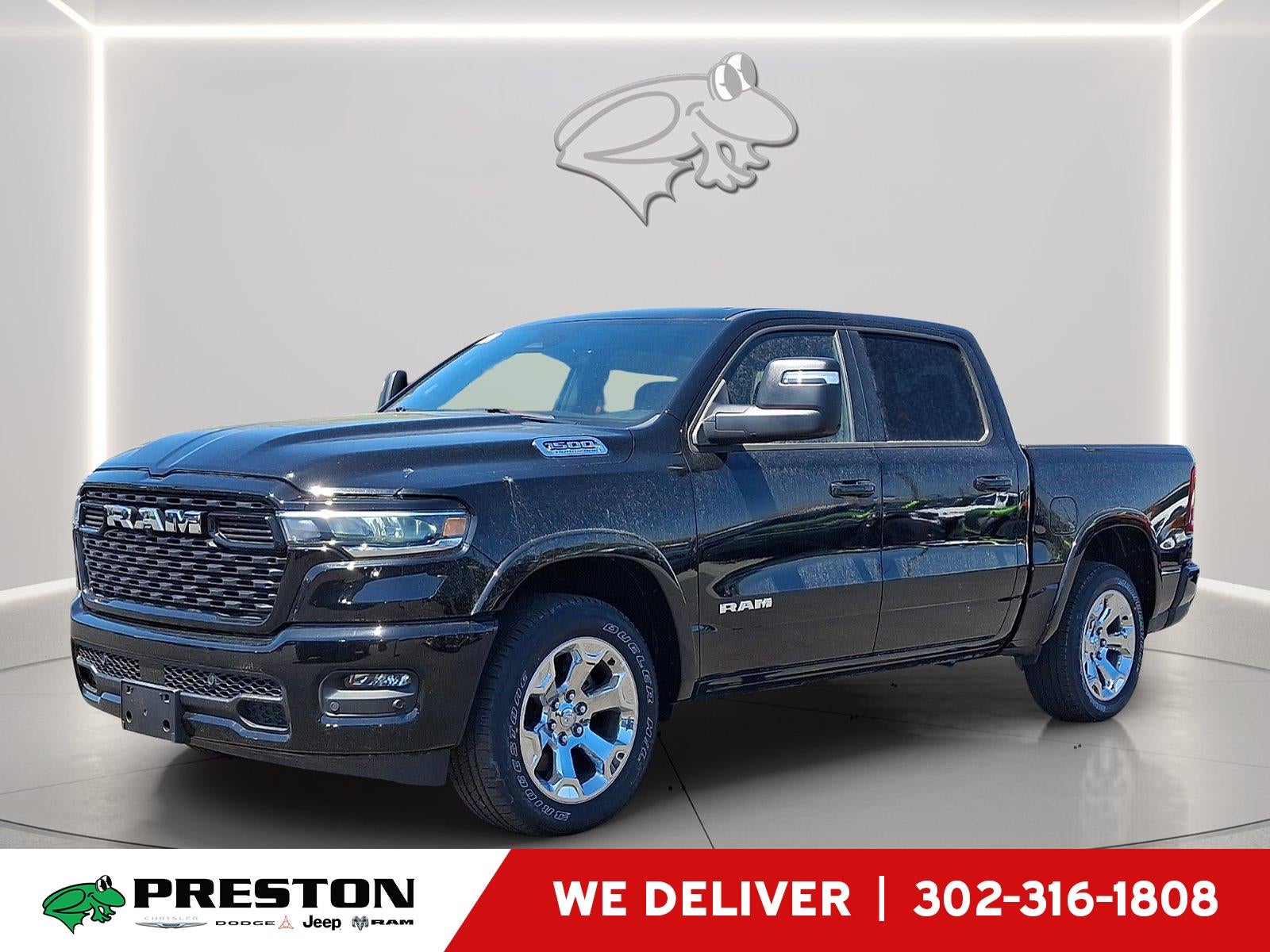 2026 RAM 1500 Big Horn in Diamond Black Crystal Pearlcoat — front three-quarter view