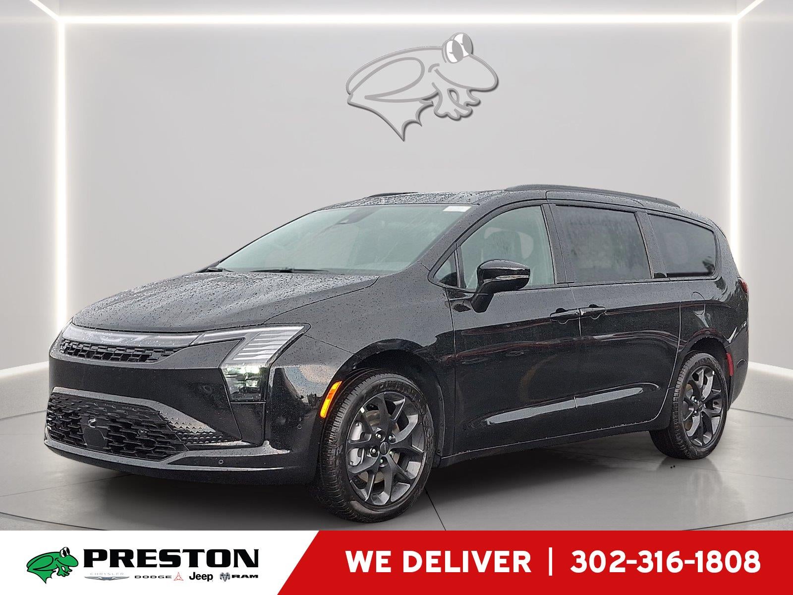 2027 Chrysler Pacifica Limited in Diamond Black Crystal Pearlcoat — front three-quarter view